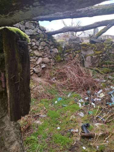 Moradia para restauro em Castro Laboreiro, Viana do Castelo