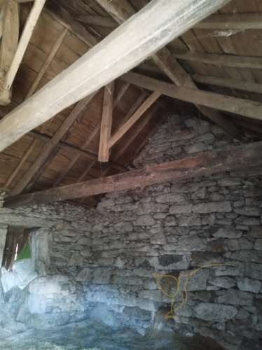 Moradia para restauro em Castro Laboreiro, Viana do Castelo