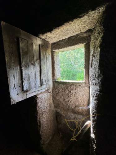 Moradia para restauro em Castro Laboreiro, Viana do Castelo