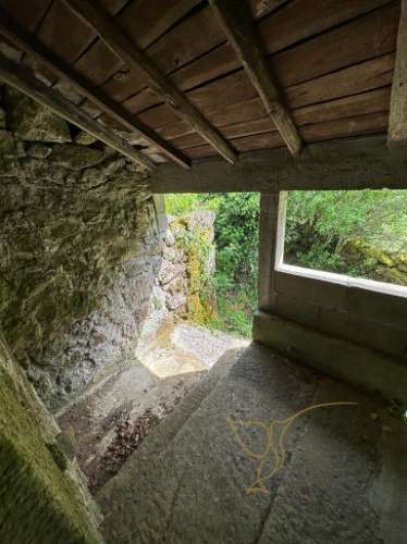 Moradia para restauro em Castro Laboreiro, Viana do Castelo
