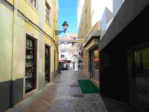 Zona histórica de Setúbal, Prédio com projeto aprovado com 5 frações