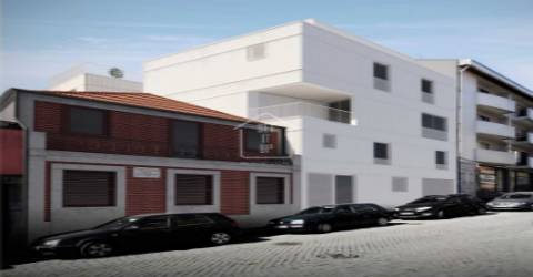 Apartamento T3 com 150m2