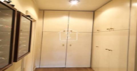 Apartamento T4+1 com garagem para 4 carros