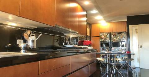 Apartamento T4+1 com garagem para 4 carros