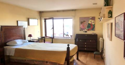 Apartamento T4+1 com garagem para 4 carros