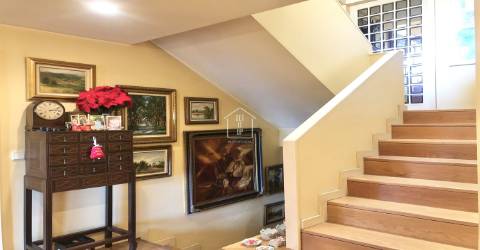 Apartamento T4+1 com garagem para 4 carros