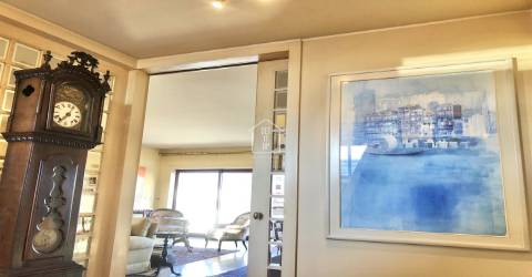 Apartamento T4+1 com garagem para 4 carros