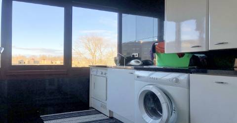 Apartamento T4+1 com garagem para 4 carros