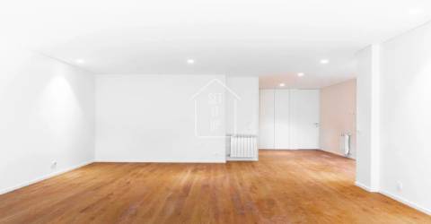 T3 novo a 500 metros da Praia de Matosinhos