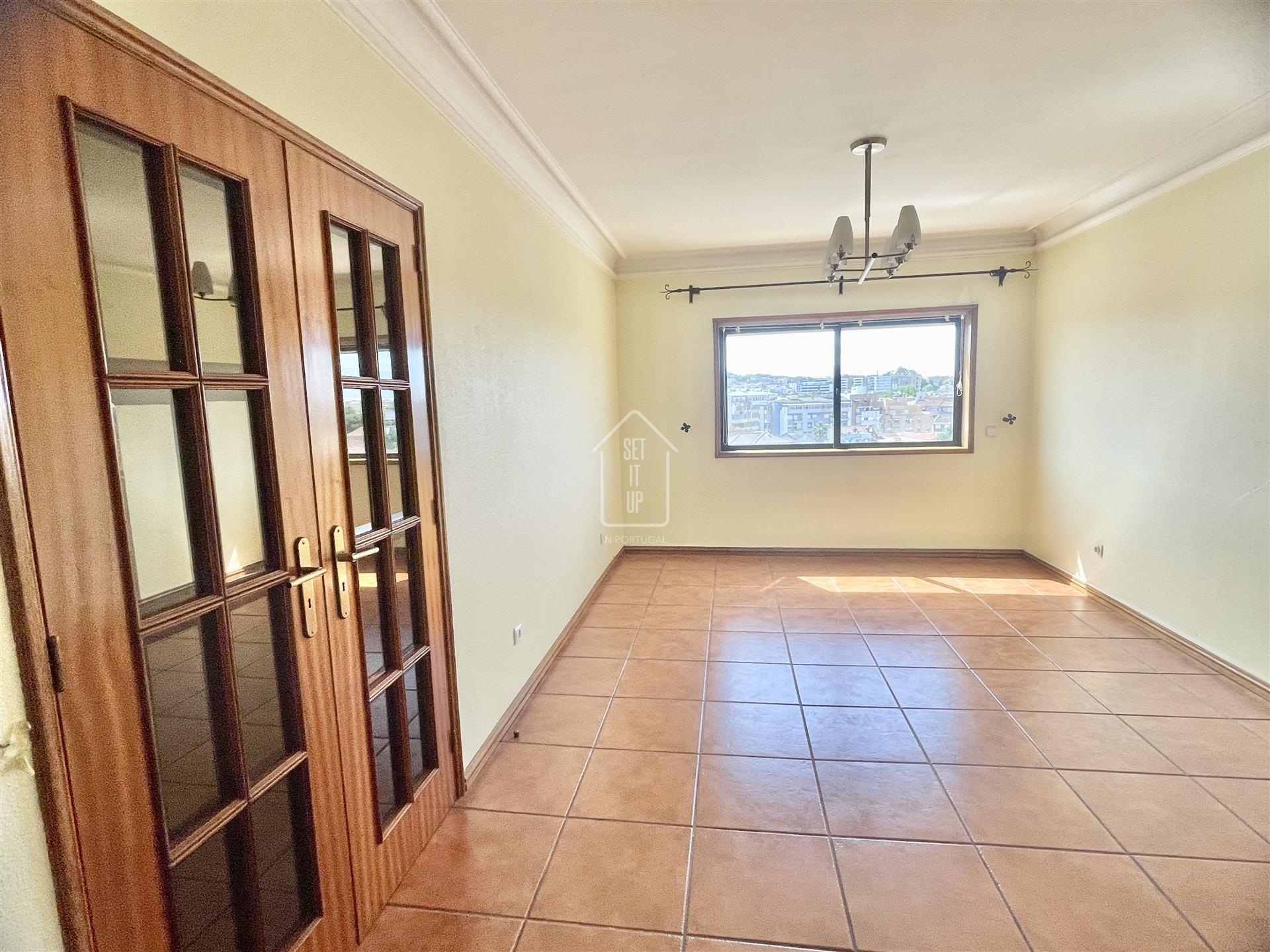 Apartamento T2 no Centro de Ermesinde