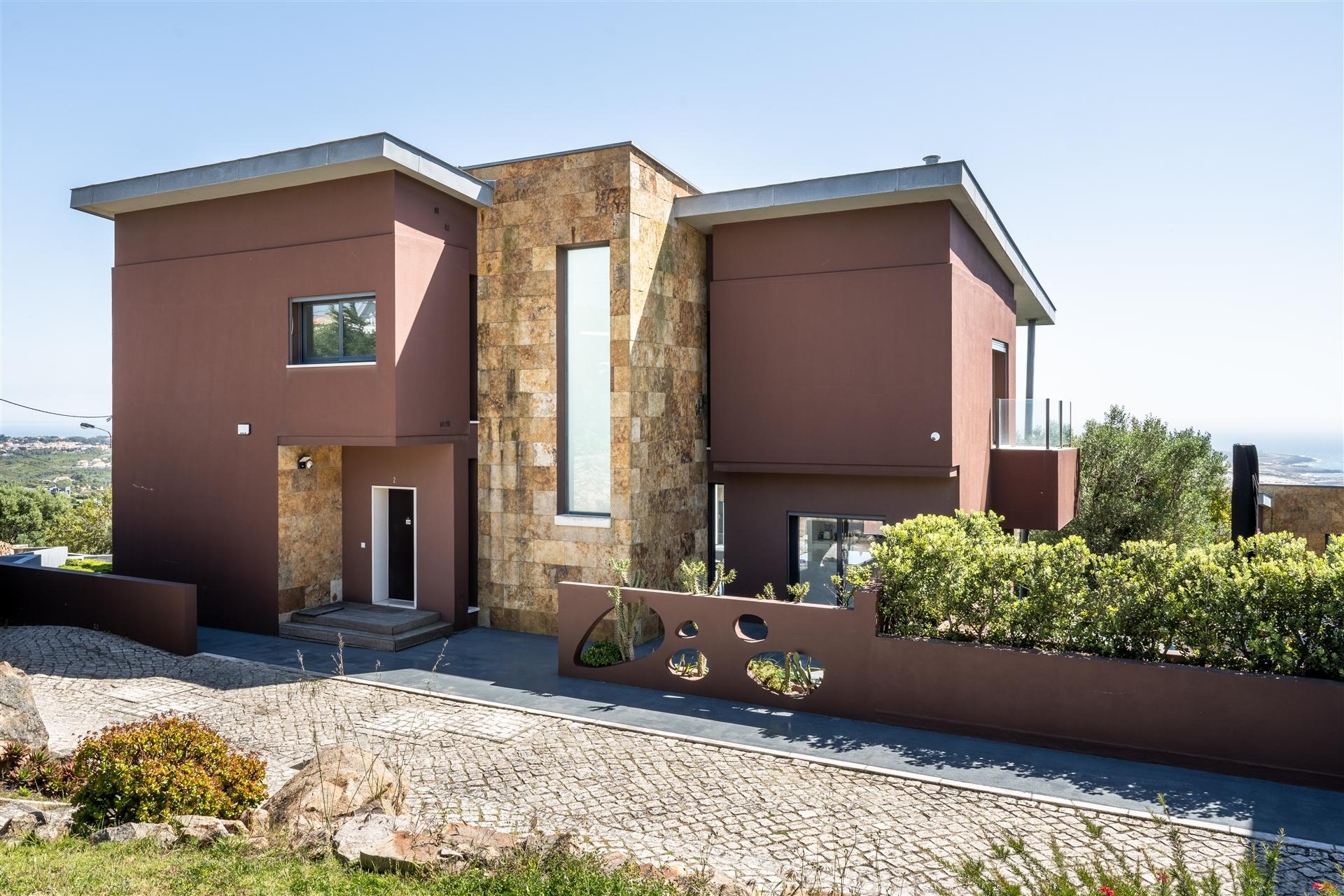 Villa de luxo com vistas deslumbrantes para a Praia do Guincho