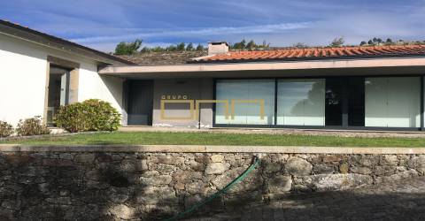 Quintinha T3 Venda em Serdedelo,Ponte de Lima