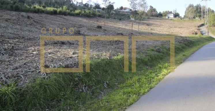 Lotes de terreno para construção de moradias individuais em Gamil e Midões, Barcelos