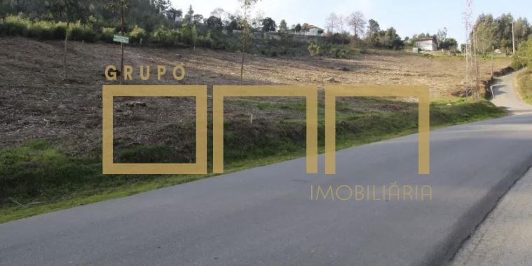 Lotes de terreno para construção de moradias individuais em Gamil e Midões, Barcelos.