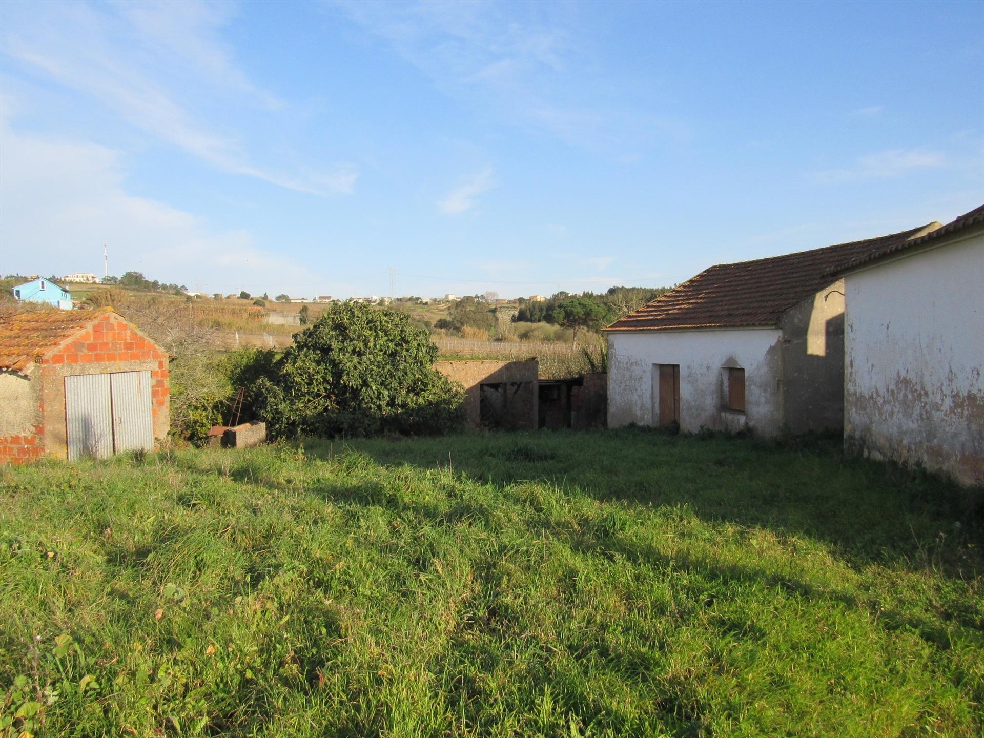 Ruina para reconstrução na Costa Oeste