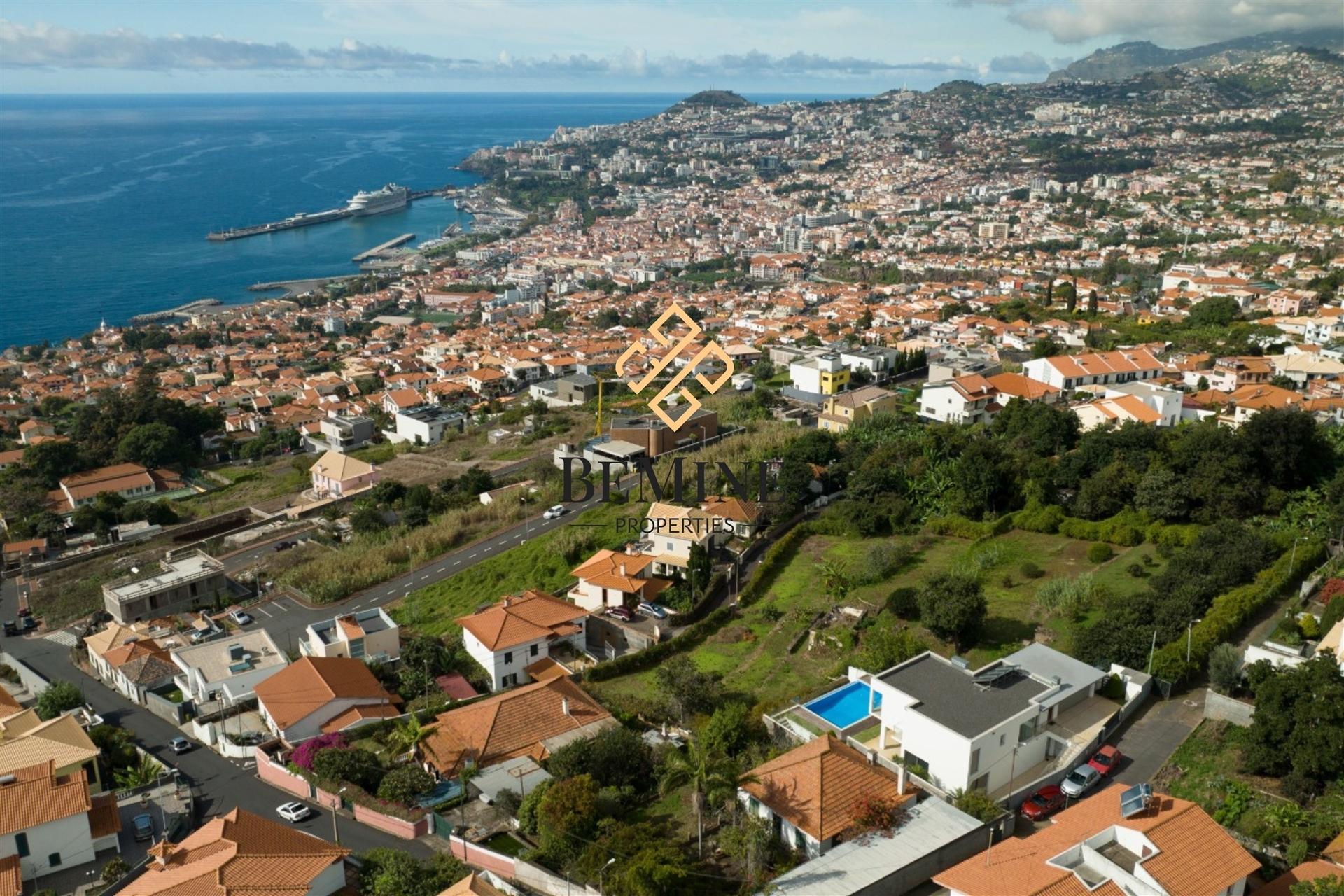 Lote terreno / Funchal - Ilha da Madeira