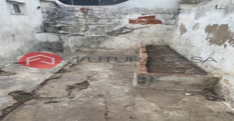 Moradia para reconstrução V1