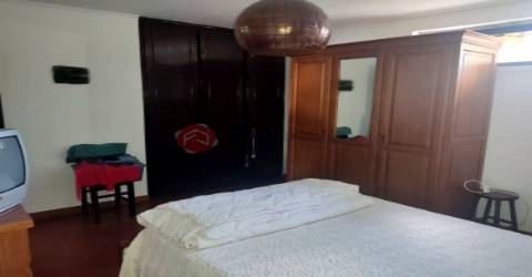 Moradia V2+2, em Marinhais