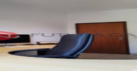 Moradia V3 em Foros de Salvaterra