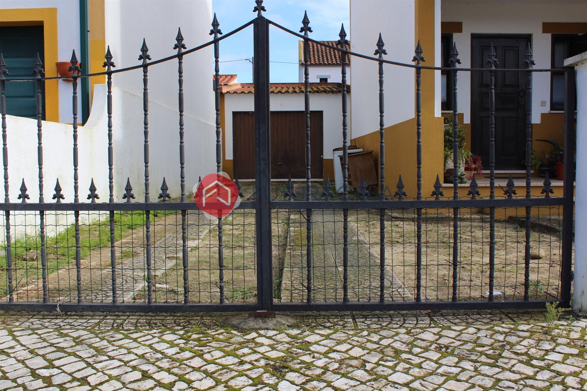 Moradia Geminada T2 Venda em Salvaterra de Magos e Foros de Salvaterra,Salvaterra de Magos