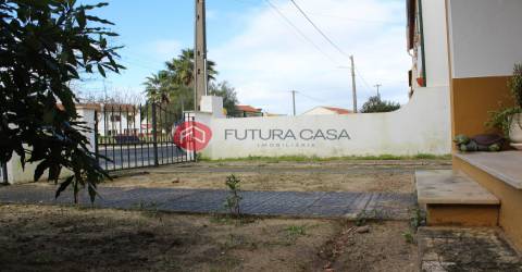 Moradia Geminada T2 Venda em Salvaterra de Magos e Foros de Salvaterra,Salvaterra de Magos