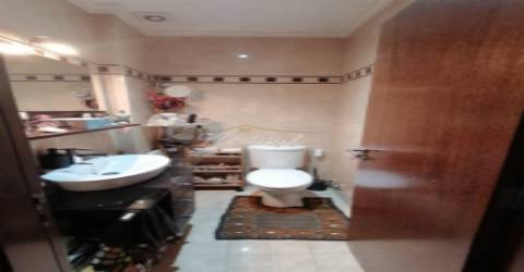 Moradia geminada T3 com piscina e logradouro em Vila Nova de Gaia