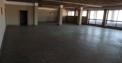 Arrendamento das antigas instalações dos CTT