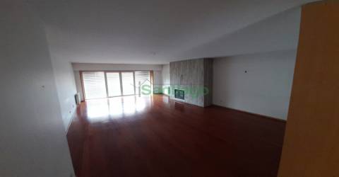 Apartamento T2 Venda em Urgezes,Guimarães