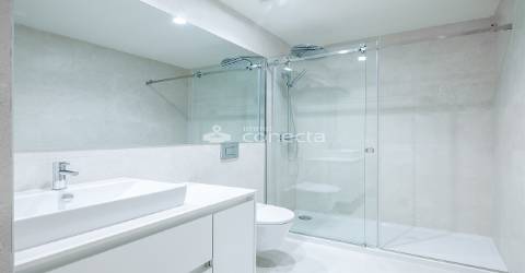 Apartamento T0 elevador centro do Porto