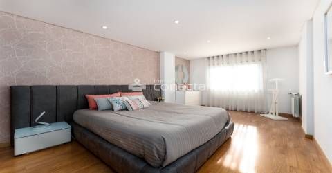 Apartamento T4 Venda em Carregado e Cadafais,Alenquer