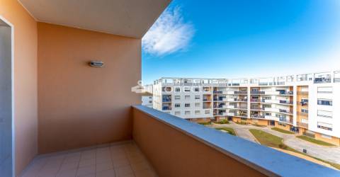 Apartamento T4 Venda em Carregado e Cadafais,Alenquer