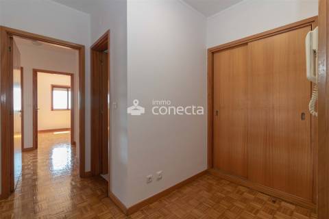 Apartamento T3 Venda em Vilar de Andorinho,Vila Nova de Gaia