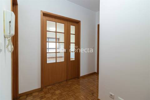 Apartamento T3 Venda em Vilar de Andorinho,Vila Nova de Gaia
