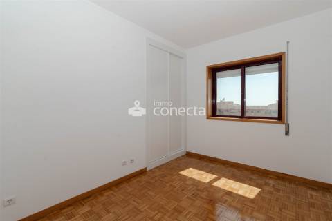 Apartamento T3 Venda em Vilar de Andorinho,Vila Nova de Gaia