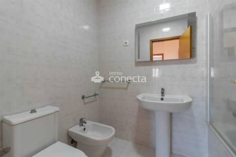 Apartamento T3 Venda em Vilar de Andorinho,Vila Nova de Gaia