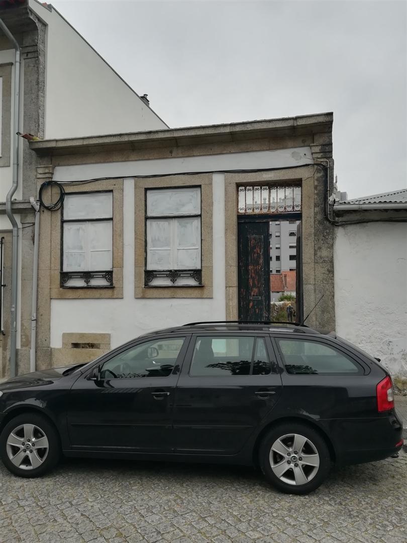 Moradia para Restaurar T2 DUPLEX Venda em Viana do Castelo (Santa Maria Maior e Monserrate) e Meadela,Viana do Castelo