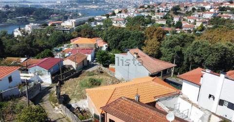 Moradia isolada T3 em Gondomar, em construção