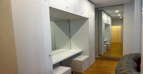 Apartamento T4 junto à Biblioteca Municipal de Gaia