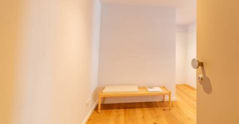 Apartamento T2, Poente, com Varanda de 15m2 ao Jardim d´Água