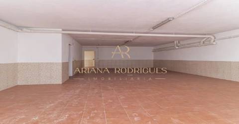 Moradia T4 Albarraque  com garagem