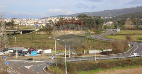 Terreno T3 para venda