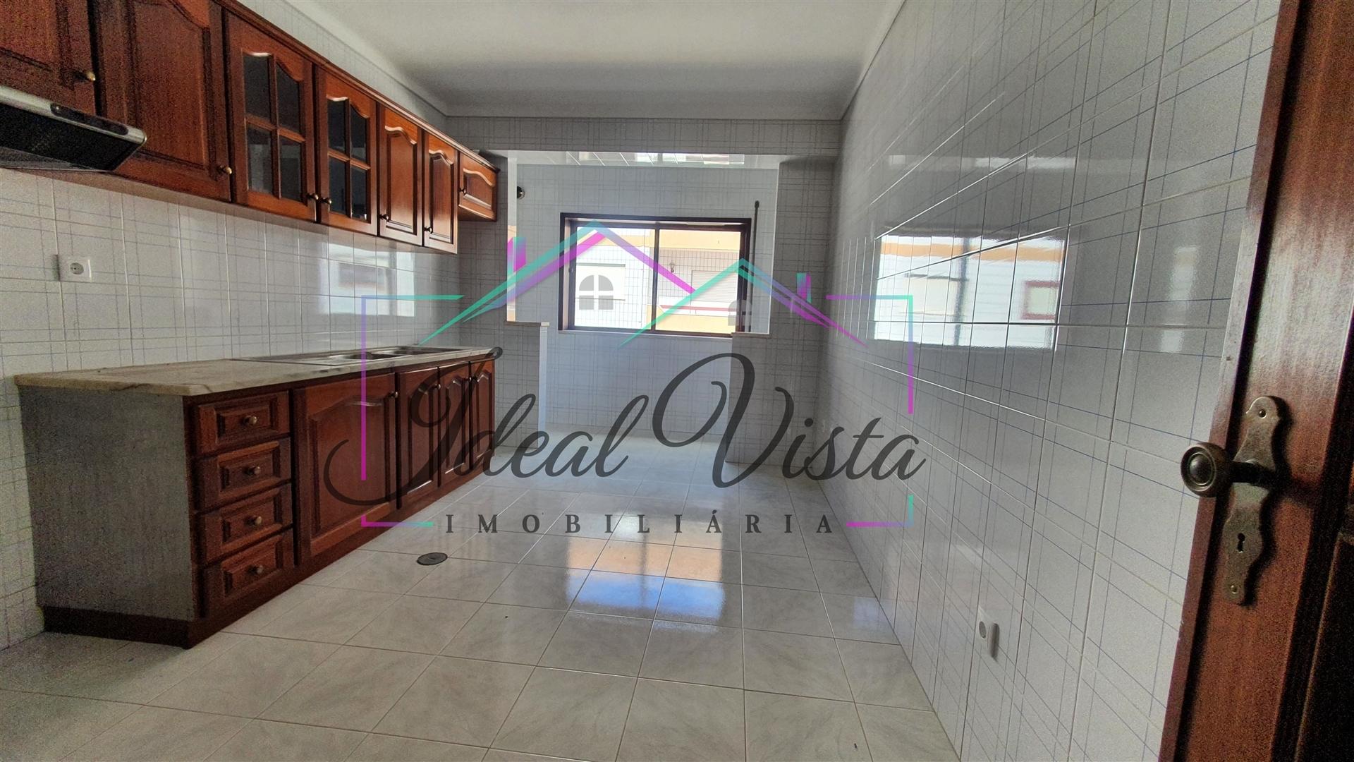 Apartamento T2 Venda em Oiã,Oliveira do Bairro