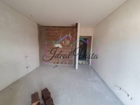 Moradia em Banda T3+1 Venda em Oiã,Oliveira do Bairro