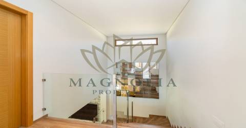 Moradia em Banda T4+1 Venda em Carcavelos e Parede,Cascais