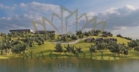 Herdade com 80 Ha, com uma ruína de 360m2 junto à barragem do Funcho.