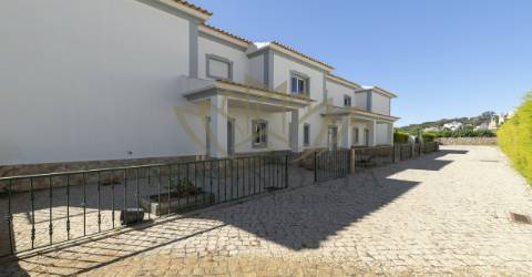 Moradia Geminada T4, S. Clemente, Loulé