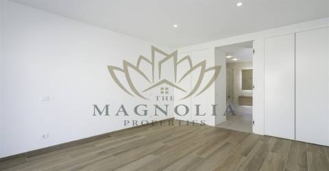 Santa Luzia - Moradia contemporânea T3 em construção