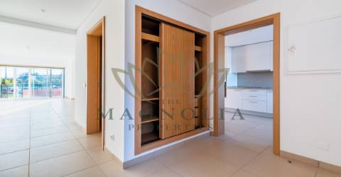 Moradia em Banda, Alcantarilha, Silves