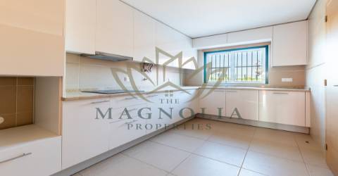 Moradia em Banda, Alcantarilha, Silves