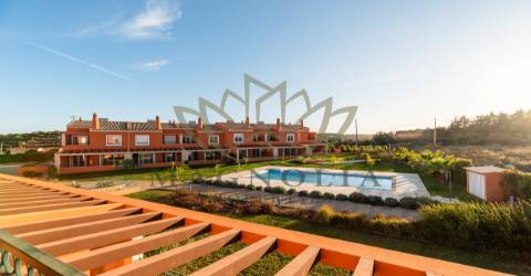 Moradia em Banda, Alcantarilha, Silves